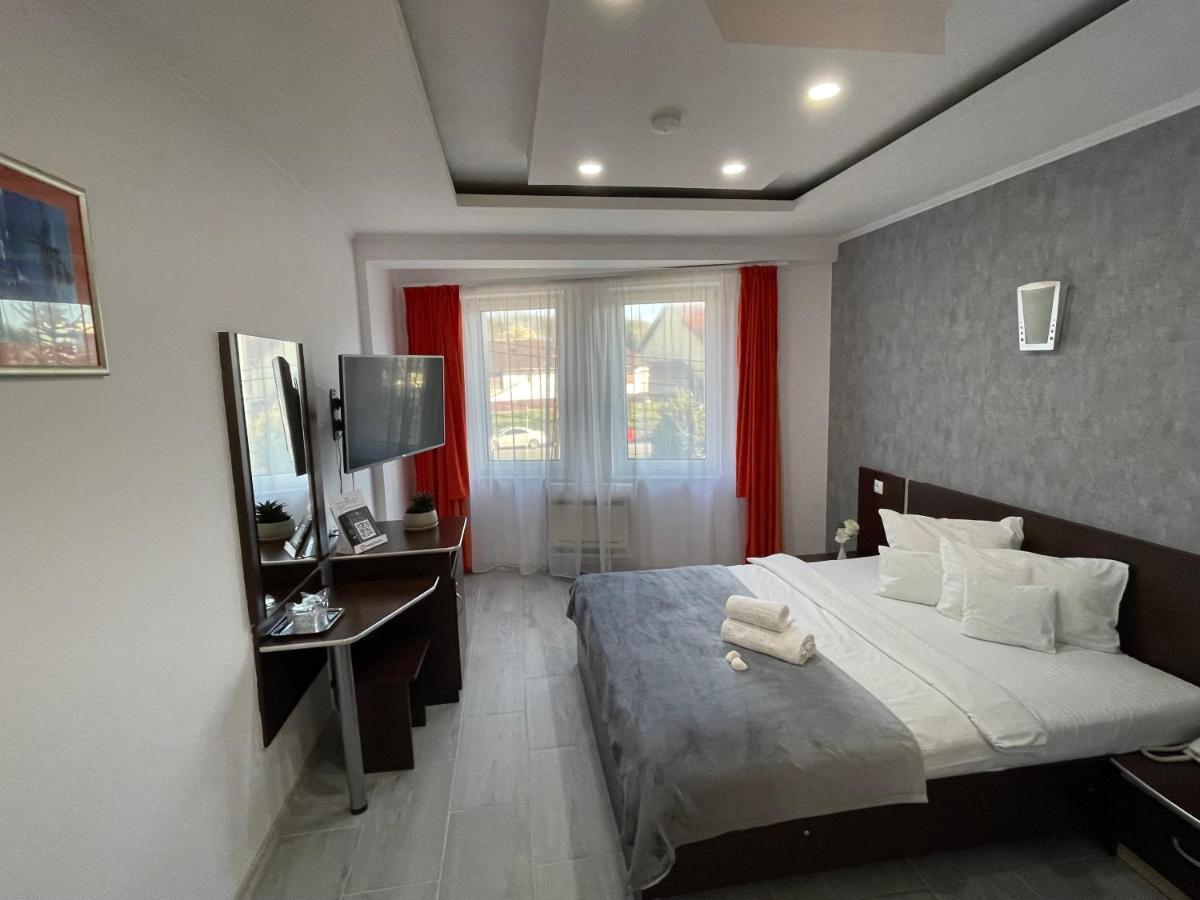 Silver Hotel Oradea Exterior foto