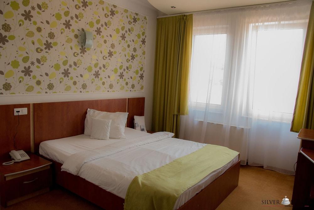 Silver Hotel Oradea Exterior foto