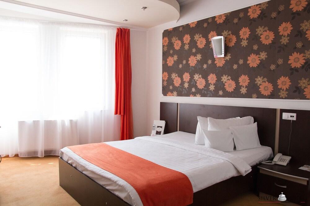 Silver Hotel Oradea Exterior foto