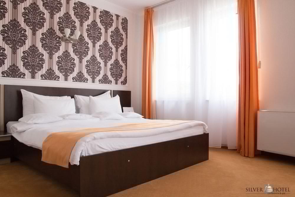 Silver Hotel Oradea Exterior foto