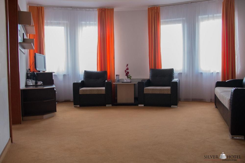 Silver Hotel Oradea Exterior foto