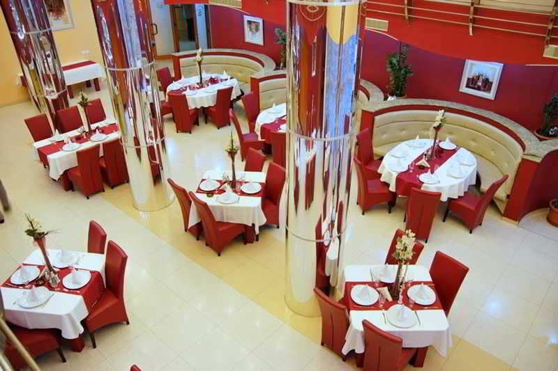 Silver Hotel Oradea Exterior foto